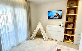 White House Kokas Luxury Apartments